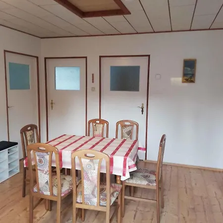 1 Holiday home